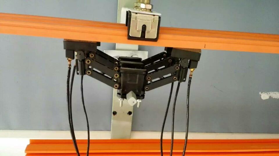 宝山区无极缝滑触线集电器4p60a